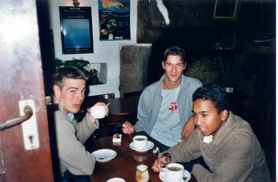 prendreunpetitcafé.jpg